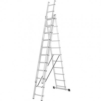 Лестница трехсекционная, алюминиевая РемоКолор Profi 11 ступеней (3.16м-7.59м)