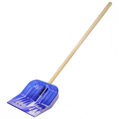 Лопата снеговая Альтернатива поликарбонат 430*420мм с деревянным черенком